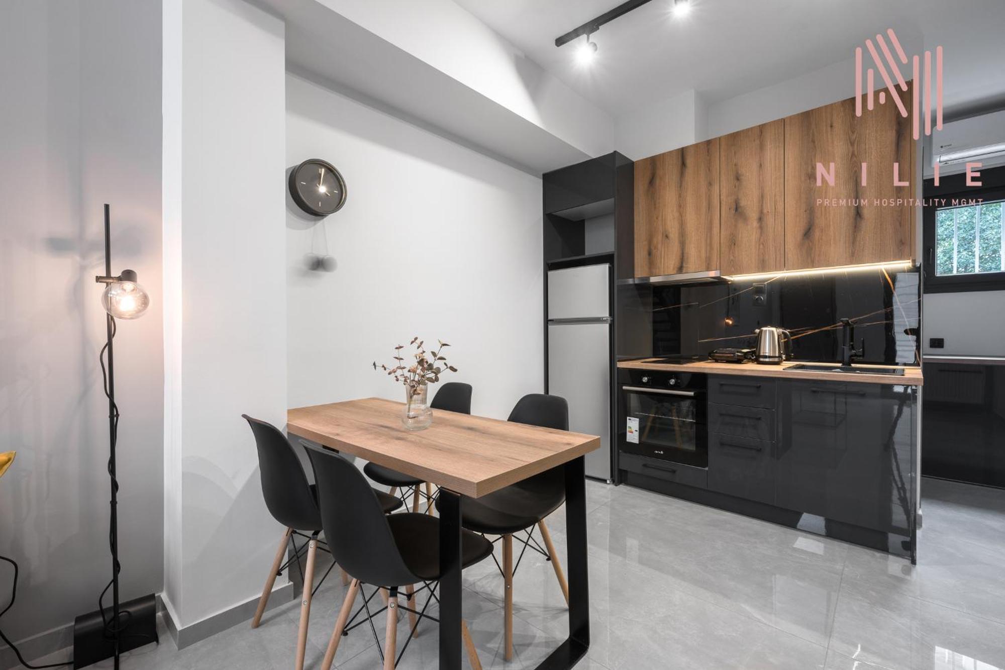 Railway Lofts, Nilie Hospitality Mgmt Apartment Thessaloniki Exterior photo